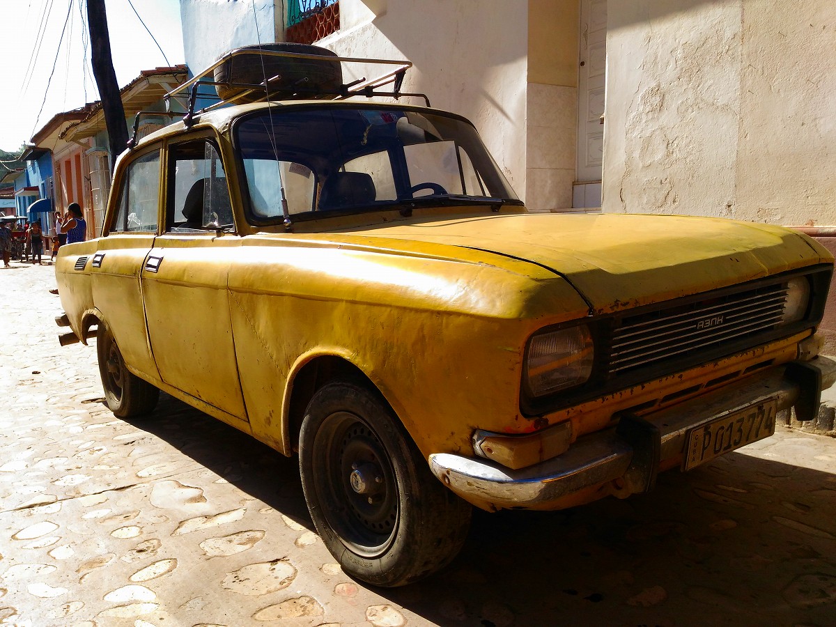 キューバ 愛しいソ連カー ラーダに実際に乗ってみた Lada Geek Travel Inc